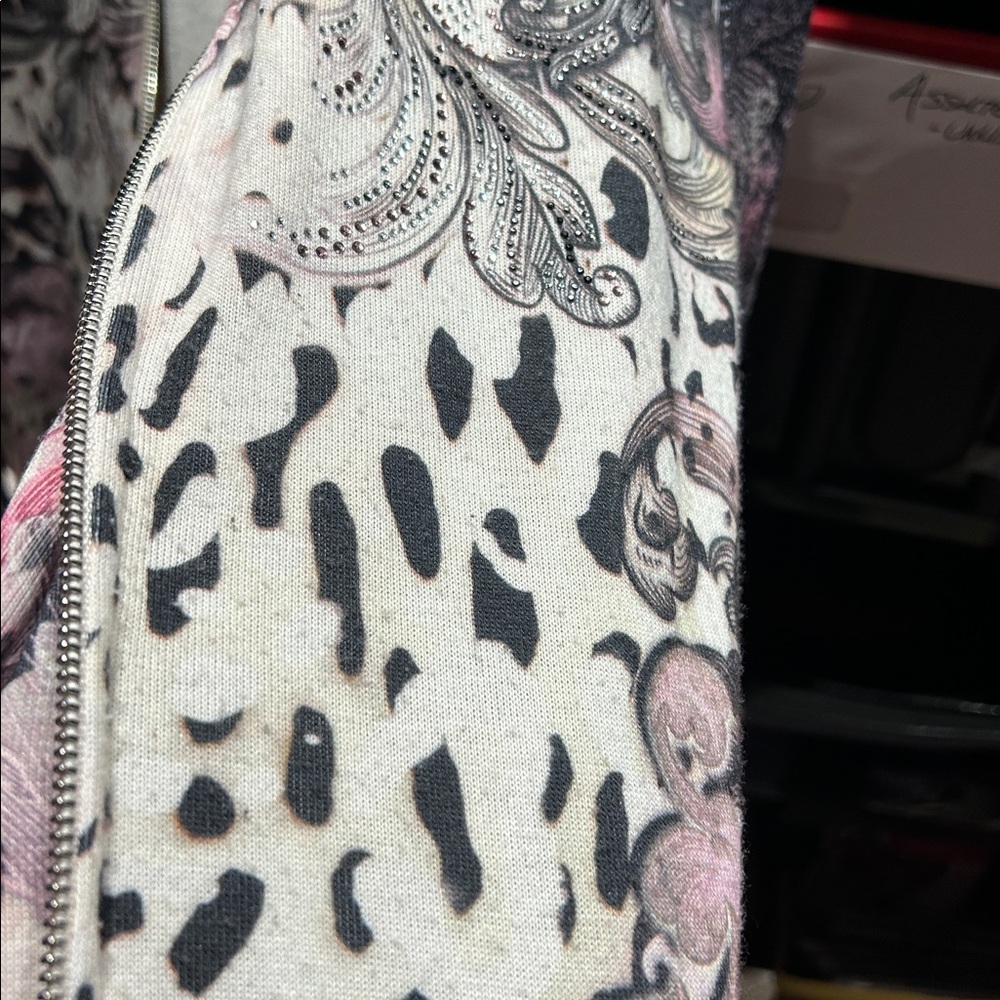 Chicos Printed full Zip-Front Women's Jacket in Black and Pink. Chico 2 medium? - Picture 11 of 12